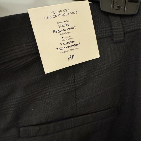 NWT H&M plaid slacks regular waist ankle length, size 8 dark grey plaid - Picture 2 of 2